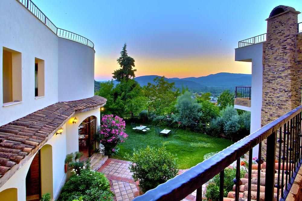 Efes Butik Otel Kirazli (Aegean) מראה חיצוני תמונה