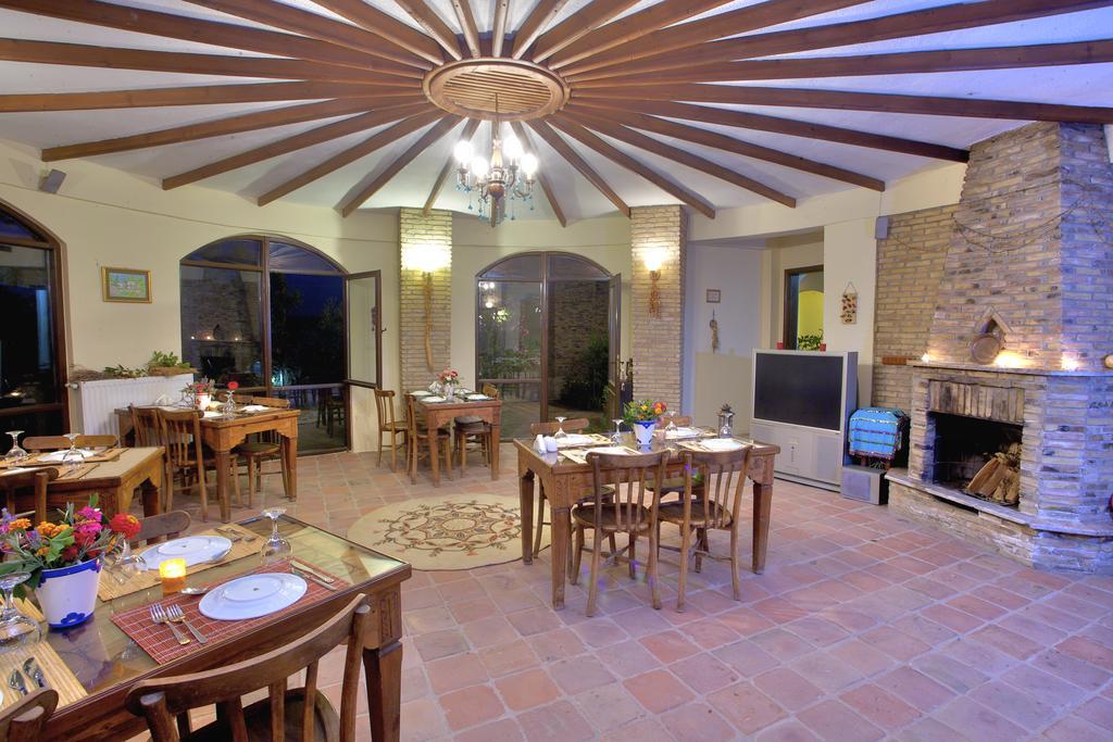 Efes Butik Otel Kirazli (Aegean) מראה חיצוני תמונה