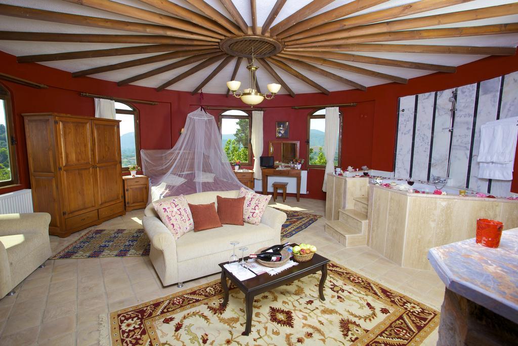 Efes Butik Otel Kirazli (Aegean) מראה חיצוני תמונה