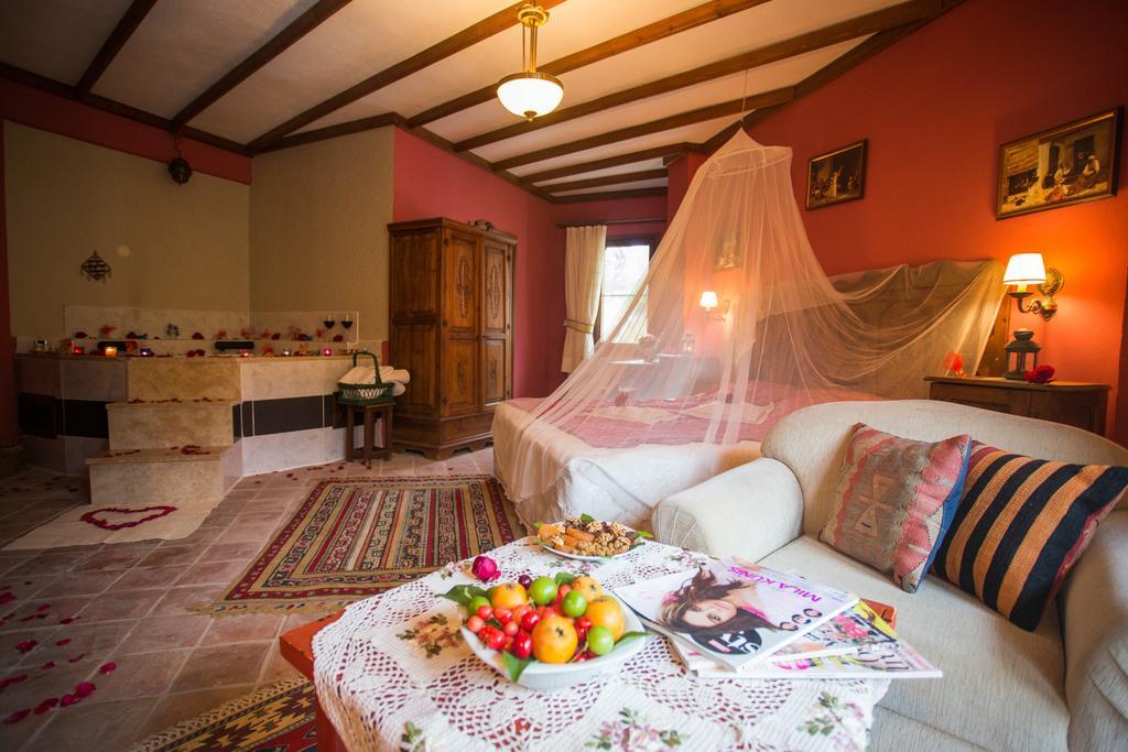 Efes Butik Otel Kirazli (Aegean) מראה חיצוני תמונה