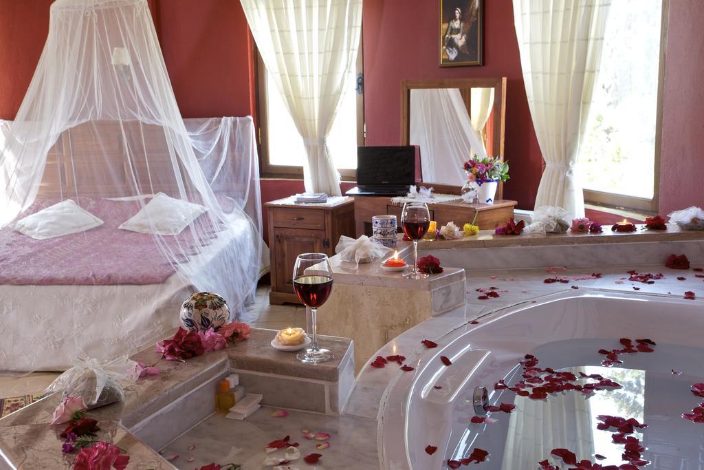 Efes Butik Otel Kirazli (Aegean) מראה חיצוני תמונה