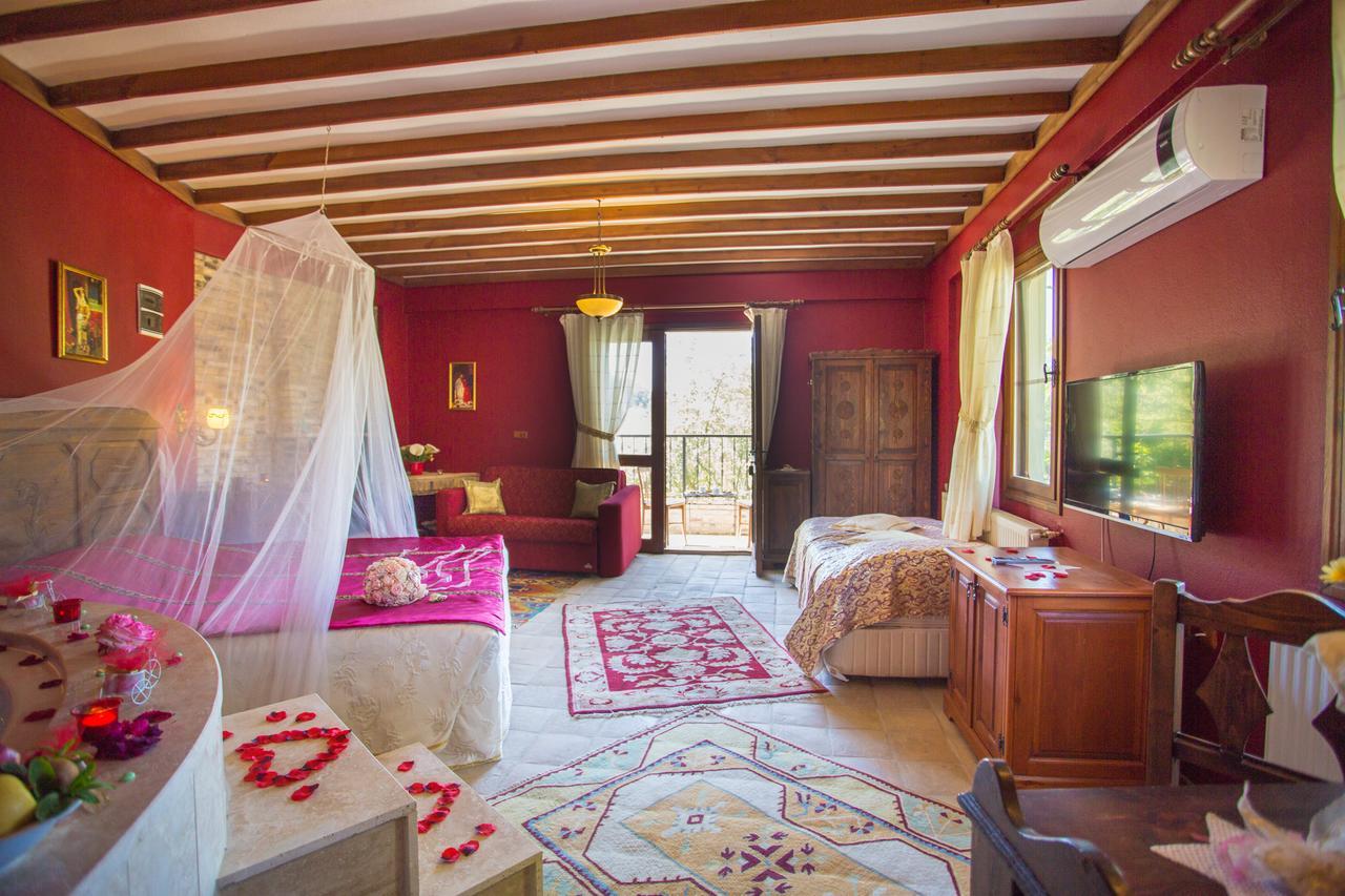 Efes Butik Otel Kirazli (Aegean) מראה חיצוני תמונה