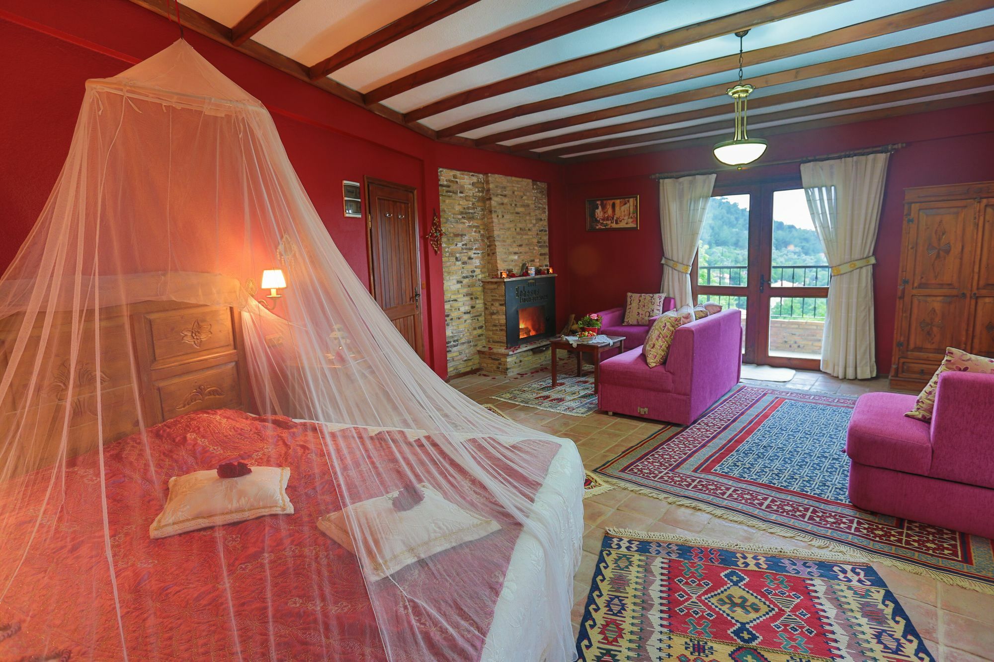Efes Butik Otel Kirazli (Aegean) מראה חיצוני תמונה